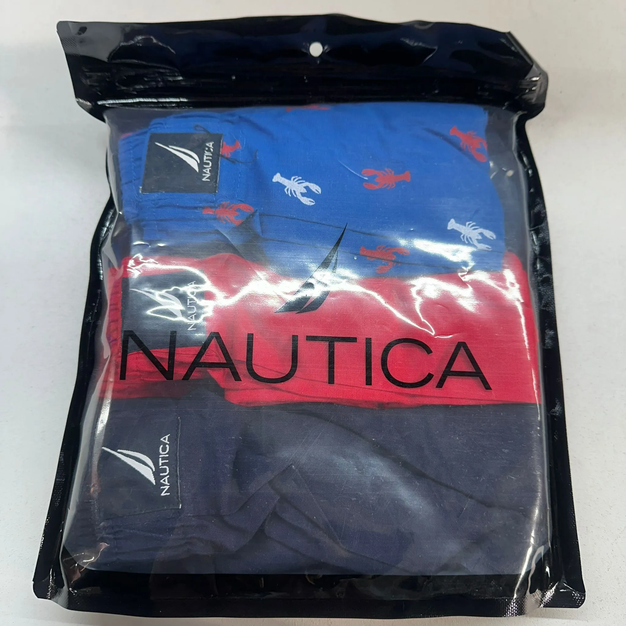 Nautica Men's 3-Pack Cotton Woven Boxers - Peacoat/Bright Red/Lobster, Size M (New).