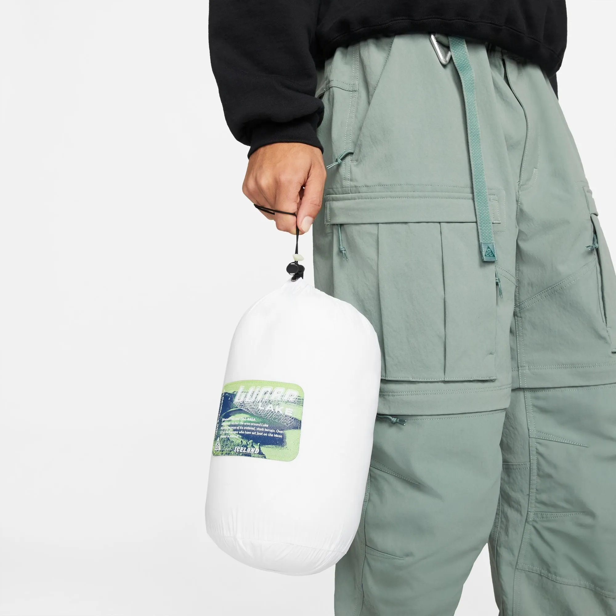 Nike ACG Therma-FIT ADV "Airora" Vest (White/Black)