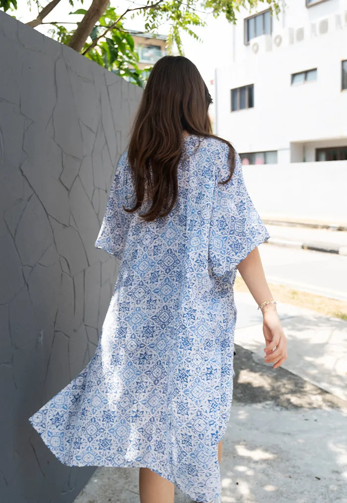 Vine and Branches Jens Outer Kimono - Baby Blue White